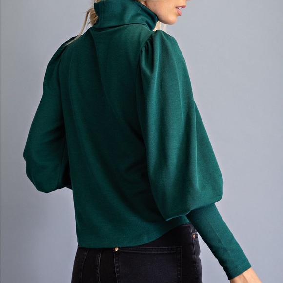 Turtleneck green sweater NWT - Picture 2 of 2